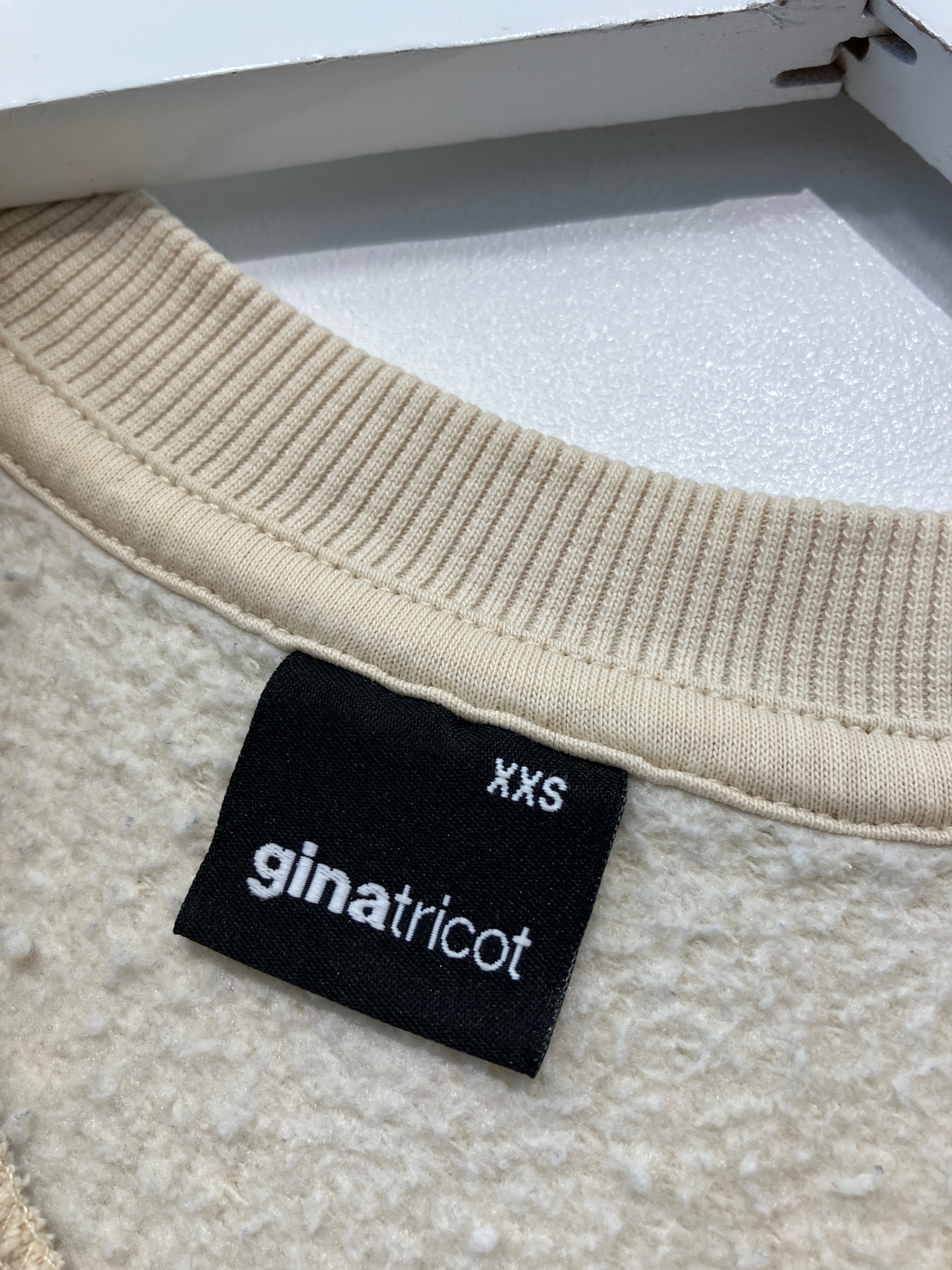 Gina Tricot Sweatshirt